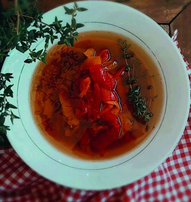 Pimentão doce confitado   