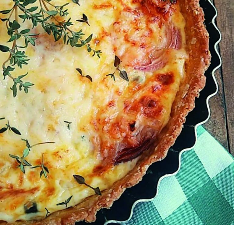 Quiche de alho-poró e bacon