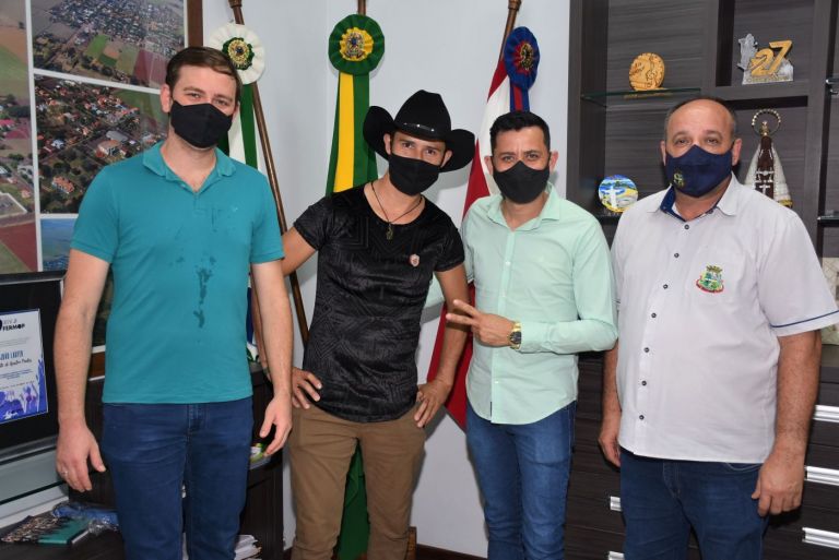 Live Solidária com Tiago e Gabriel animará festividade dos 29 anos de Quatro Pontes