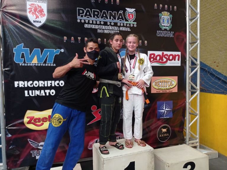 Equipe rondonense de jiu-jitsu traz 28 medalhas para casa