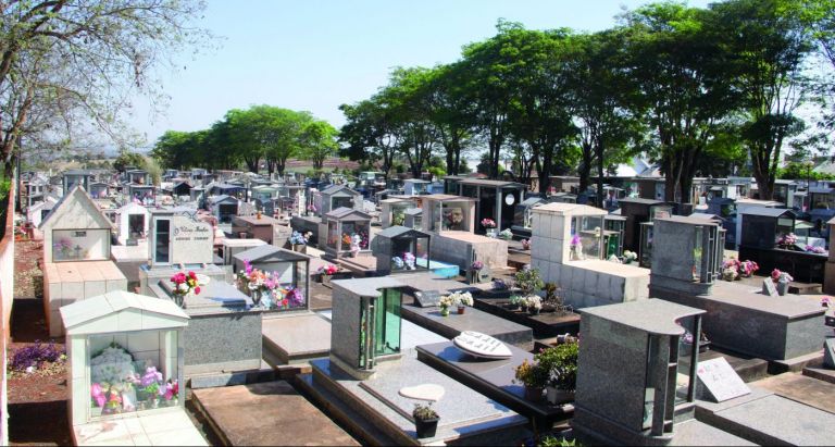 Diocese de Toledo divulga programação de missas para o Dia de Finados