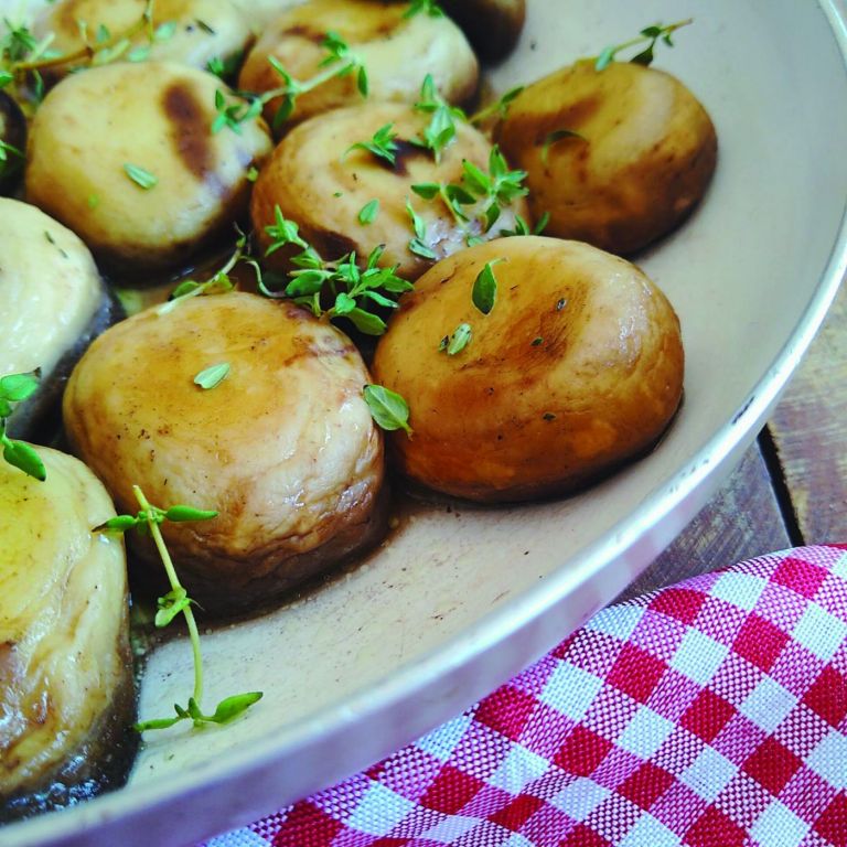 Cogumelos Paris assados