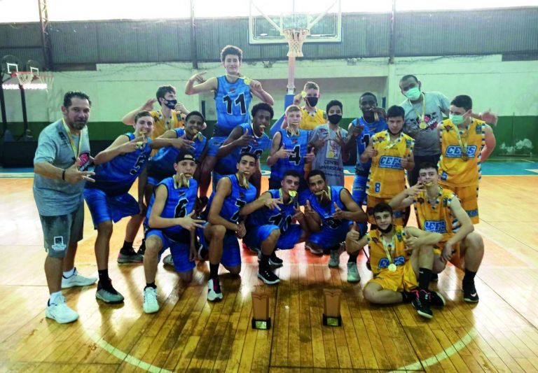 Colégio Frentino Sackser se consolida como referência no basquete