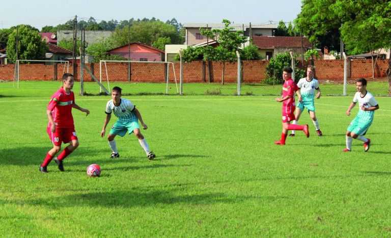 Depois de estrear com vitórias no Paraná Bom de Bola, times rondonenses miram jogos de 03 de outubro