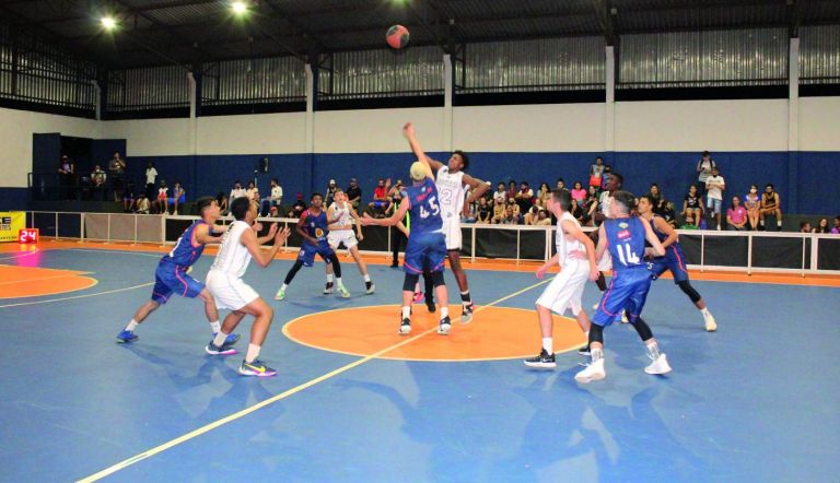 ACB/Prefeitura de Marechal Rondon visita Toledo nesta terça-feira pelo Paranaense de Basquete