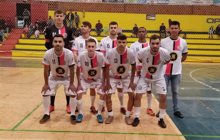 Municipal de Nova Santa Rosa tem cinco jogos nesta sexta-feira; última rodada teve goleada de 23×0