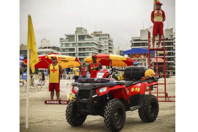 Corpo de Bombeiros abre 167 vagas em curso de guarda-vidas civil voluntário para temporada