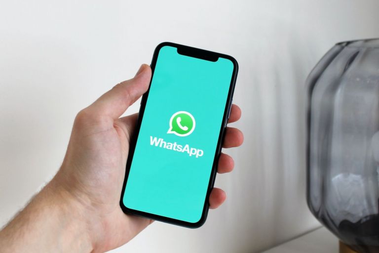 Atualização do WhatsApp permite mensagens temporárias como padrão