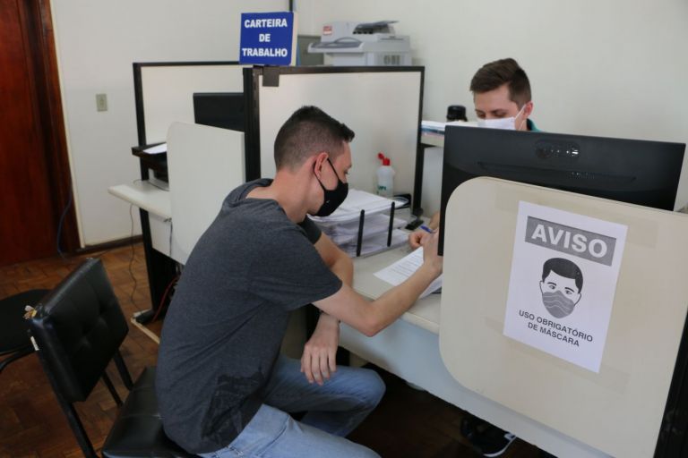 Santa Helena é destaque na contratação formal entre os municípios do Oeste