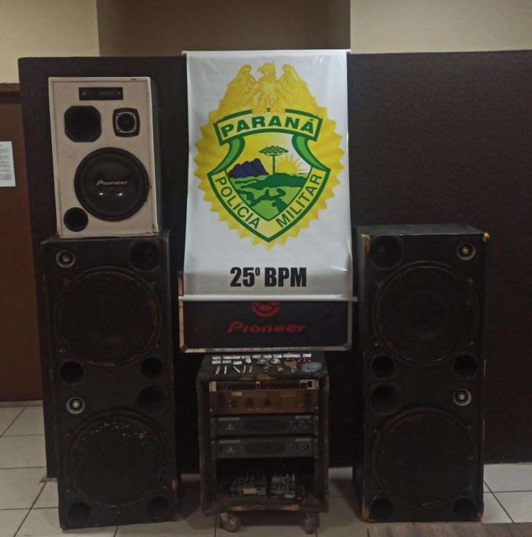 Polícia encerra festa clandestina com cerca de 200 pessoas em área rural da região