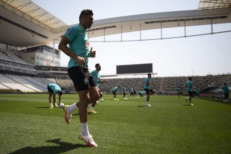 Em São Paulo, Brasil enfrenta a Argentina pelas Eliminatórias neste domingo
