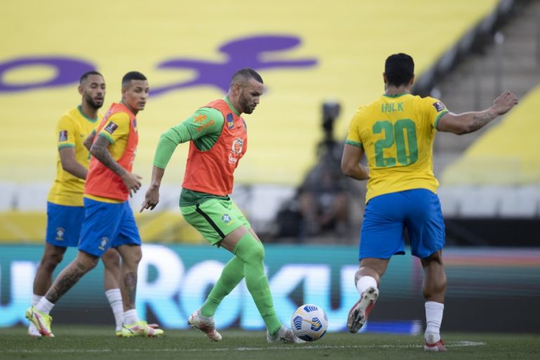 Após suspensão de Brasil x Argentina, Seleção Brasileira treina na NeoQuímica Arena