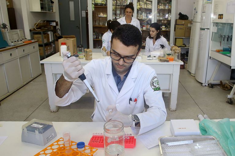 Paraná impulsiona pesquisa e inovação com investimentos que passam de R$ 47 milhões