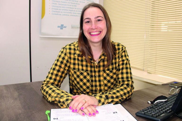 Vanessa Moenster é nomeada diretora de secretaria em Mercedes