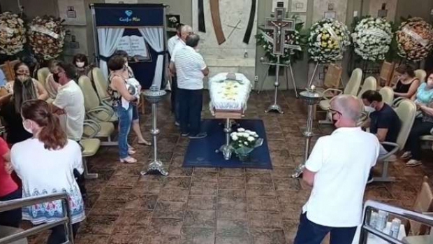 Rafael Schiavinato é velado em Toledo; sepultamento será nesta quarta-feira