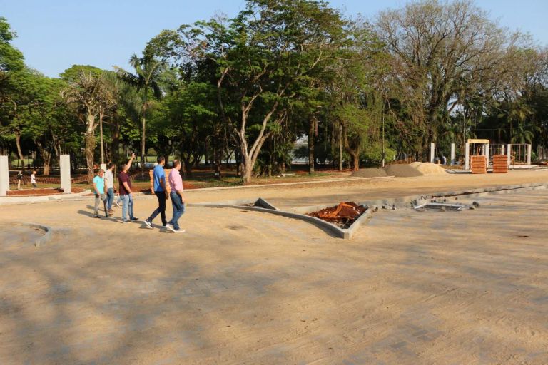 Obras do balneário de Santa Helena são vistoriadas pela diretoria do Comtur