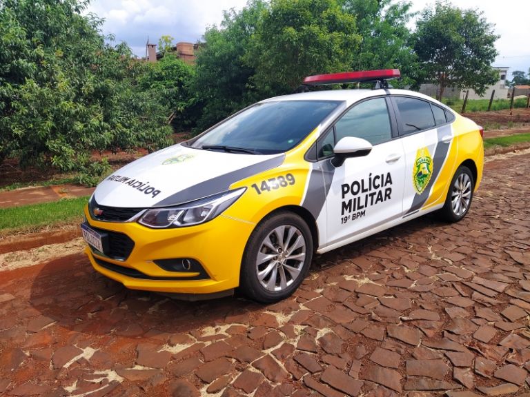 Homem mata ex-mulher a facadas e tenta suicídio em Mercedes