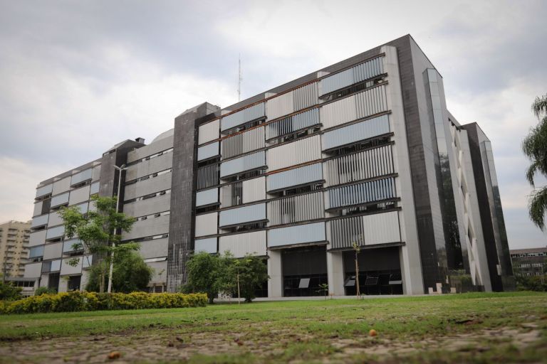 Estado repassa R$ 8,5 milhões aos municípios para crianças que perderam familiares de Covid-19