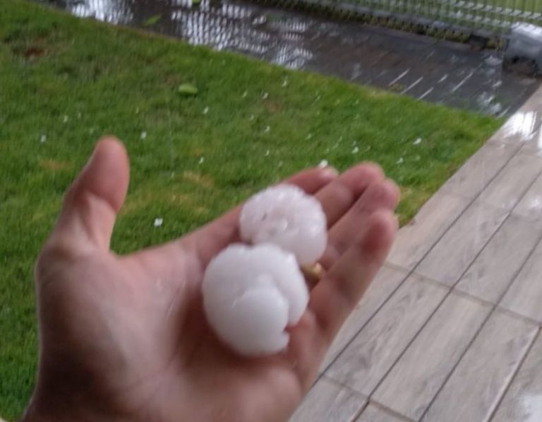 Temporal provoca queda de energia e afeta abastecimento de água na região Oeste
