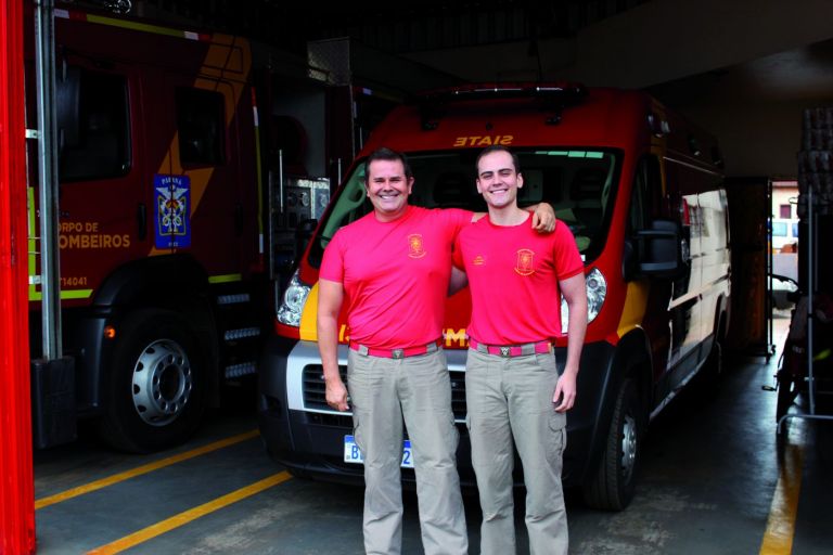 Bombeiros em Marechal Rondon, pai e filho falam sobre a experiência de trabalhar juntos