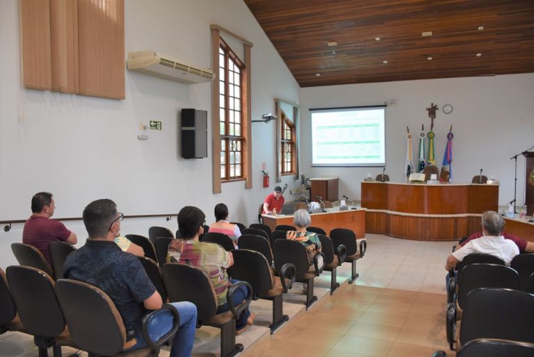 Aplicação orçamentária do 2º quadrimestre é apresentada em audiência pública em Quatro Pontes