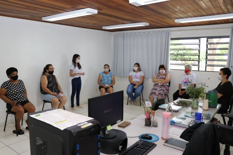 Atividades com o grupo Socializando Saberes são retomadas pelo Creas