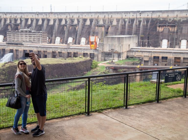 Itaipu tem melhor dia de visitação desde o começo da pandemia