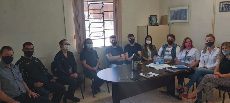 Motivo de reclamações, ponto de consumo de bebidas alcoólicas e algazarra é tema de reunião em Marechal Rondon