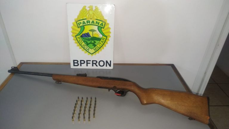 BPFron apreende arma de fogo durante abordagem em Pato Bragado