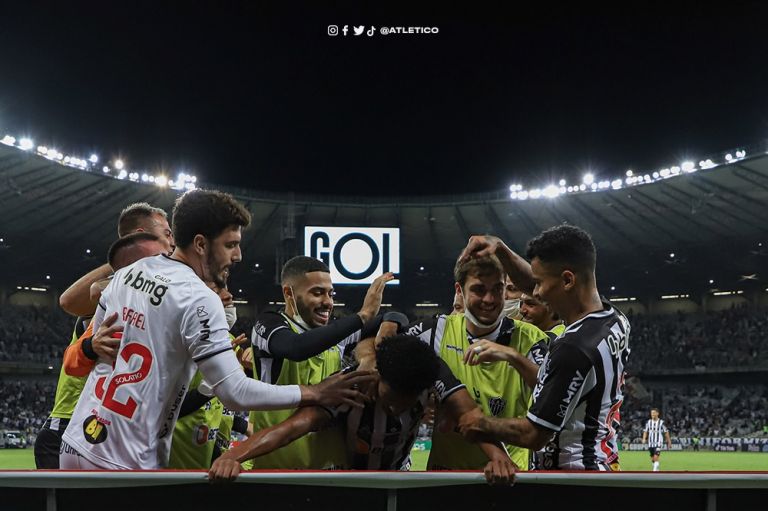 Copa do Brasil: Atlético-MG goleia e fica perto da final