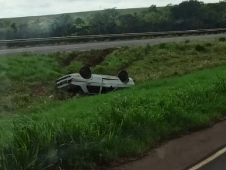 Capotamento é registrado na BR-163 entre Marechal Rondon e Toledo