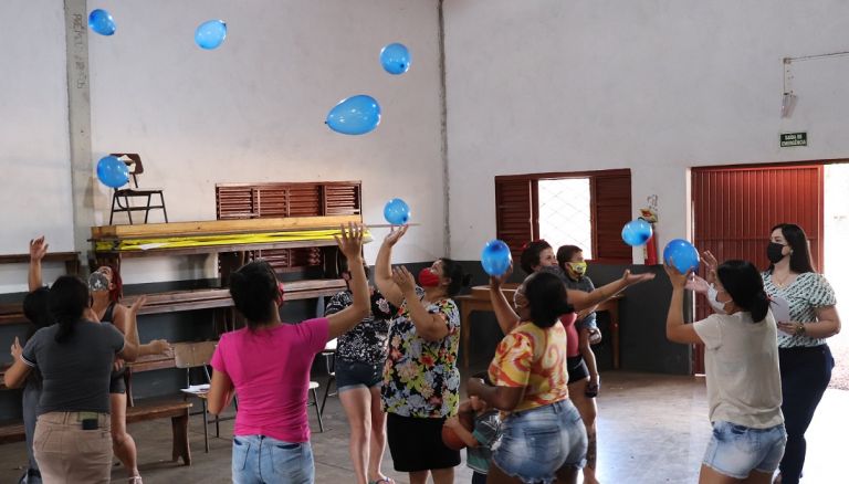 Cras promove atividades atendendo grupos em bairros e em Porto Mendes