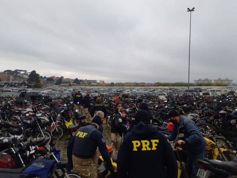 PRF faz leilão on-line com mais de 100 veículos conservados que podem voltar a circular no Paraná
