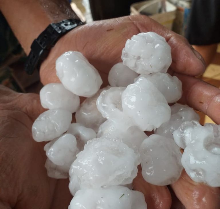 Temporais com chuva de granizo atingem Paraná e Santa Catarina