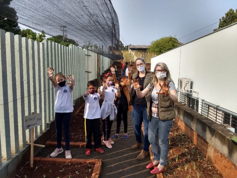 Convênio com Itaipu prevê instalação de hortas e recuperação de nascentes em Santa Helena