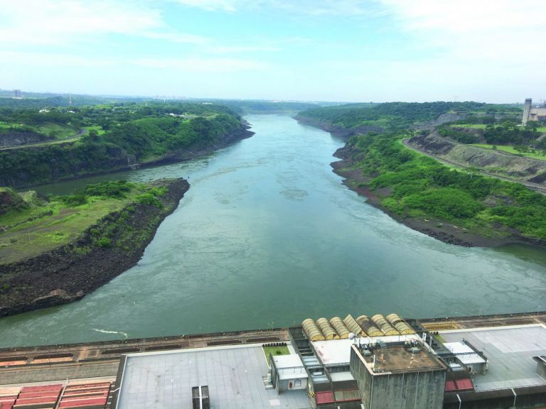Repasse de royalties de Itaipu a lindeiros é afetado pela crise hídrica