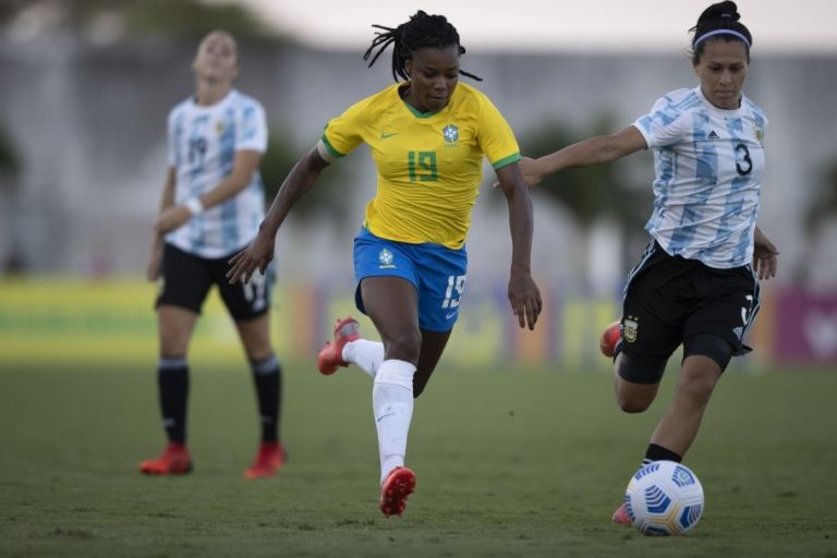 Seleção feminina: Ludmila é convocada para amistosos contra Austrália