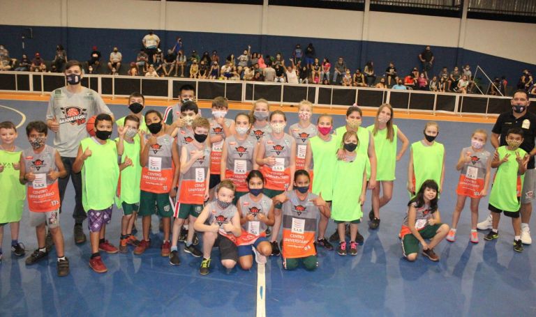 Já classificadas, equipes da ACB/Marechal encerram 1ª fase do Paranaense nesta quinta-feira contra Foz