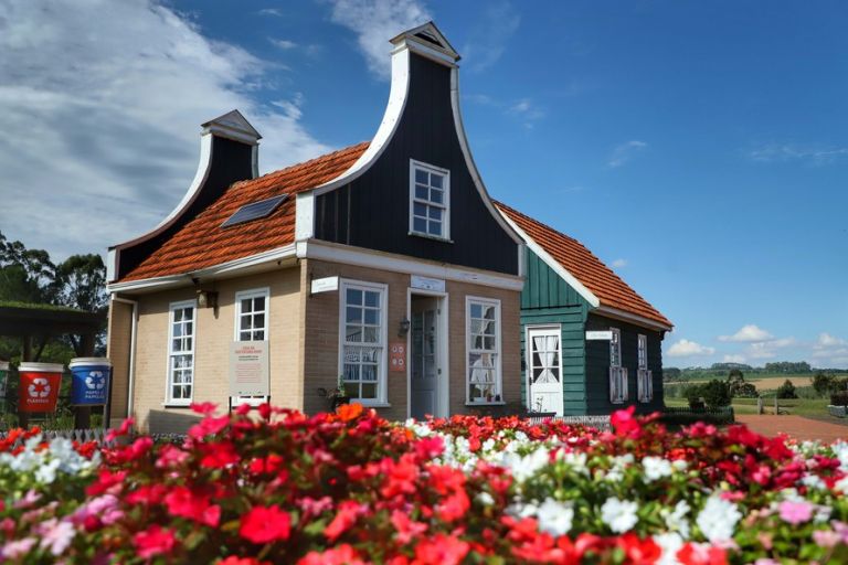 Planos operacionais das 15 regiões turísticas do Paraná passam por atualização