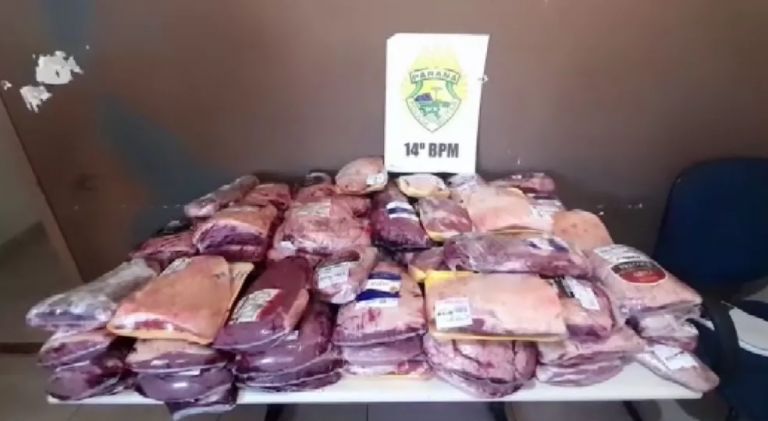 Três pessoas são presas suspeitas de furtar picanha de supermercados em Foz do Iguaçu