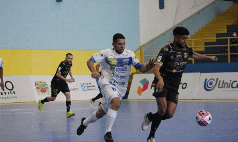 São José vence Marechal de virada em 1º jogo das oitavas da Liga Nacional de Futsal