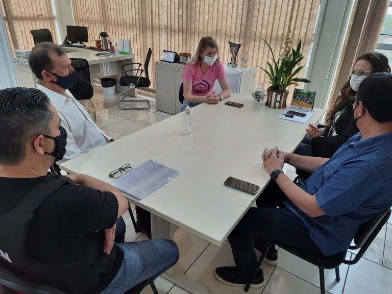 Reunião pauta atendimento de saúde na cadeia de Marechal Rondon