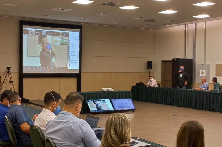 Estratégias de retomada do turismo no Paraná são apresentadas no Ceará para operadores do setor