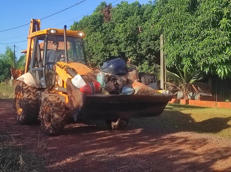 Recolha de galhos e entulhos ocorre na próxima semana em Novo Horizonte e Bela Vista