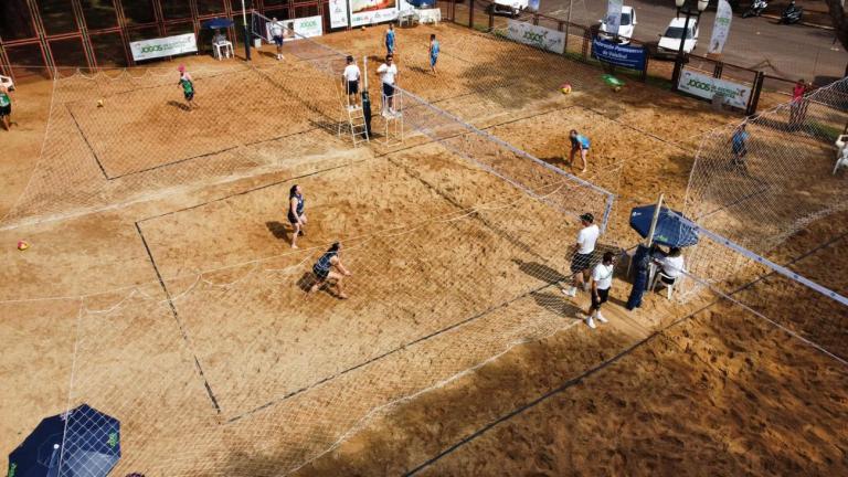 Circuito Paranaense de Vôlei de Areia prossegue neste domingo em Marechal Rondon