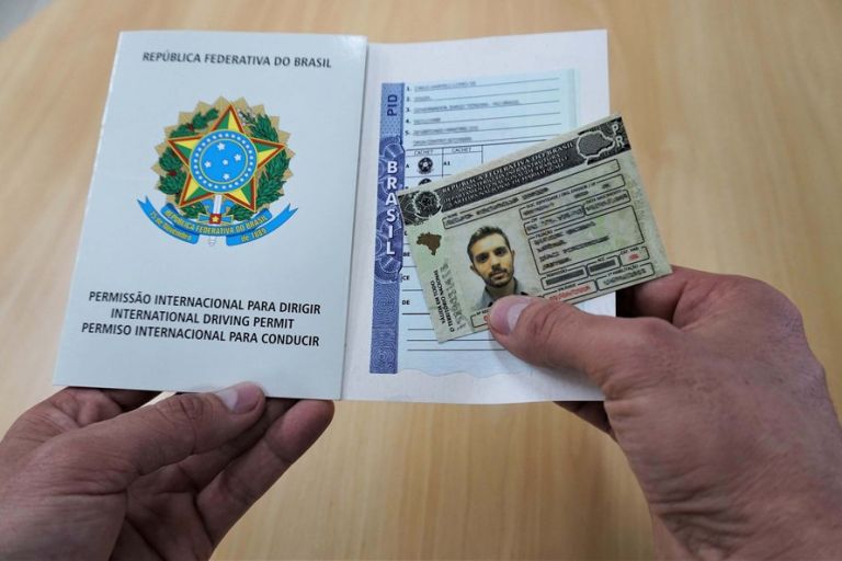 Detran-PR já emitiu 13,8 mil carteiras de habilitação para estrangeiros