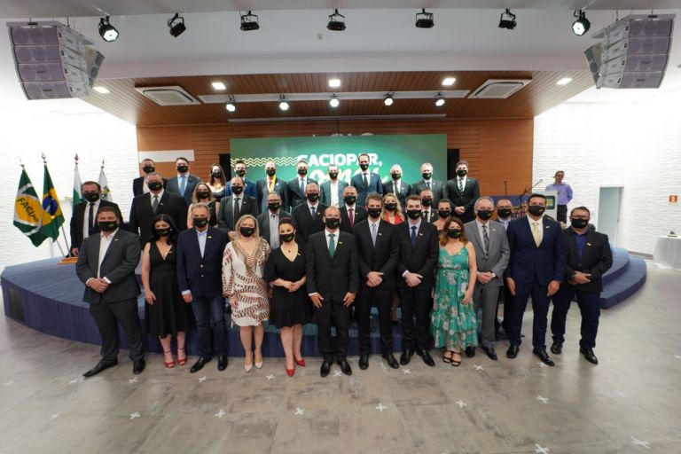 Caciopar empossa diretores da gestão 2021/2022 em cerimônia associativista 
