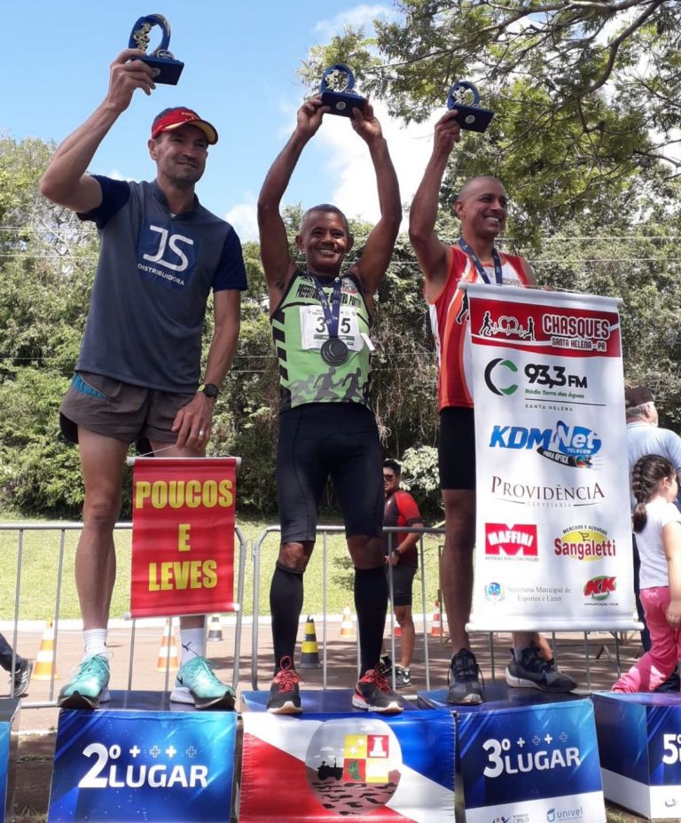 Corredor de Quatro Pontes vence categoria da Duathlon Cascavel 2021