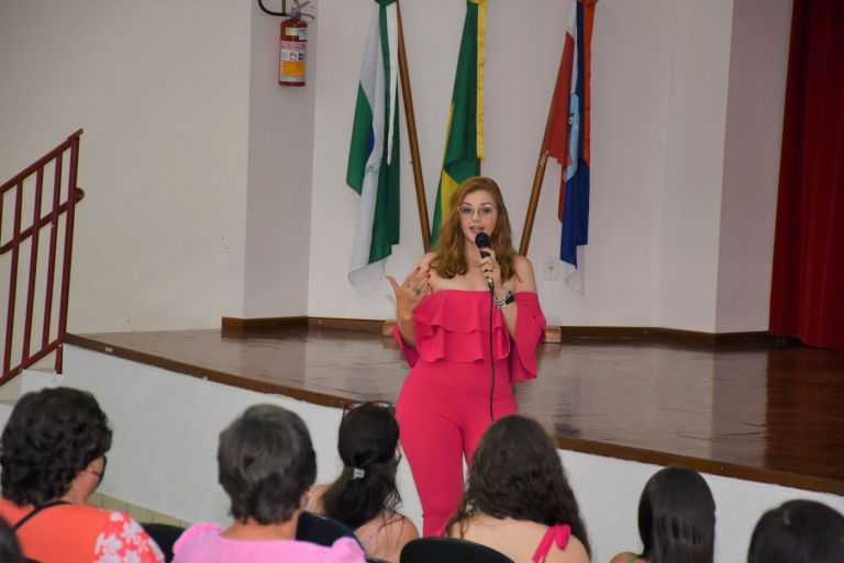 Oficina “O papel do judiciário no contexto das relações de violência” fecha Outubro Rosa em Quatro Pontes