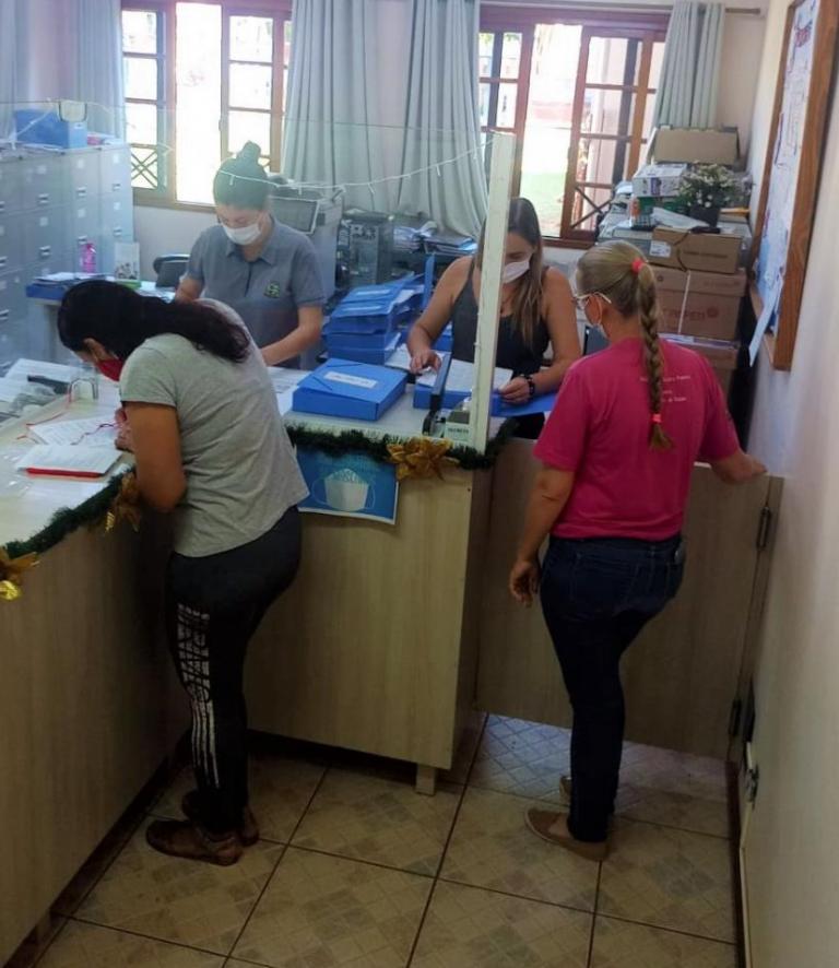 Quatro Pontes inicia rematrículas e matrículas para ano letivo de 2022